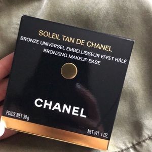 CHANEL soleil tan de Chanel